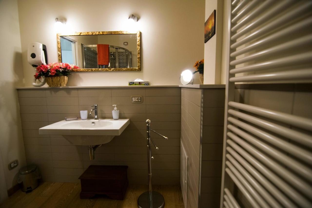 Bed and Breakfast Il Piccolo Giglio Porto SantʼElpidio Exterior foto